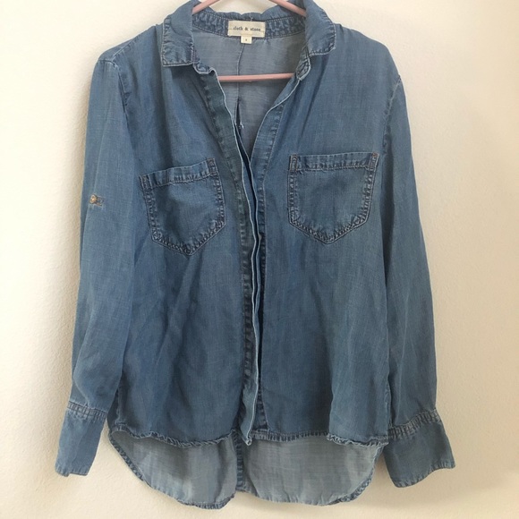 Anthropologie Tops - Anthropologie Cloth and Stone Chambray Shirt